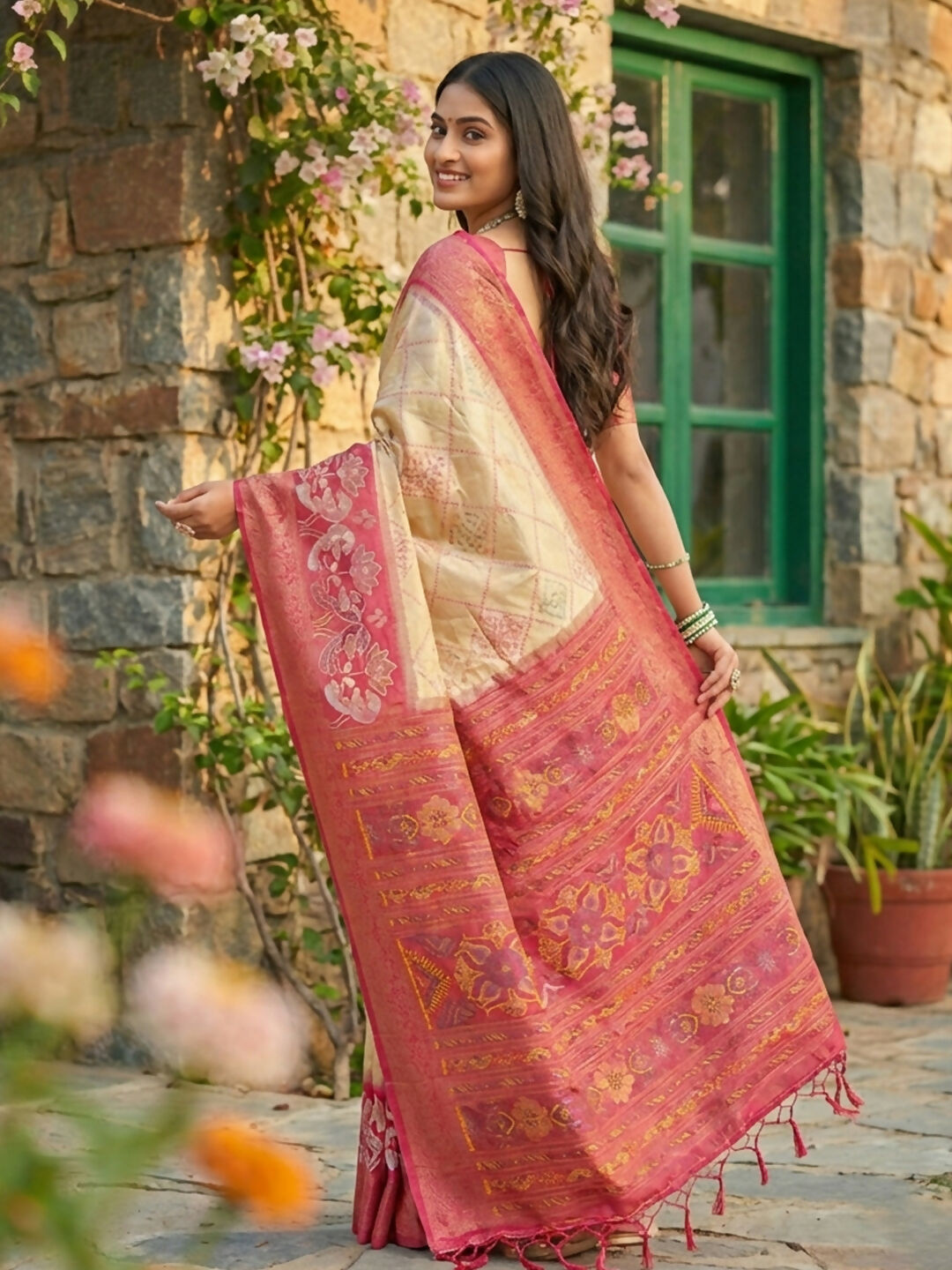 Shree Shyam Fashion Cream Pochampally Silk Saree