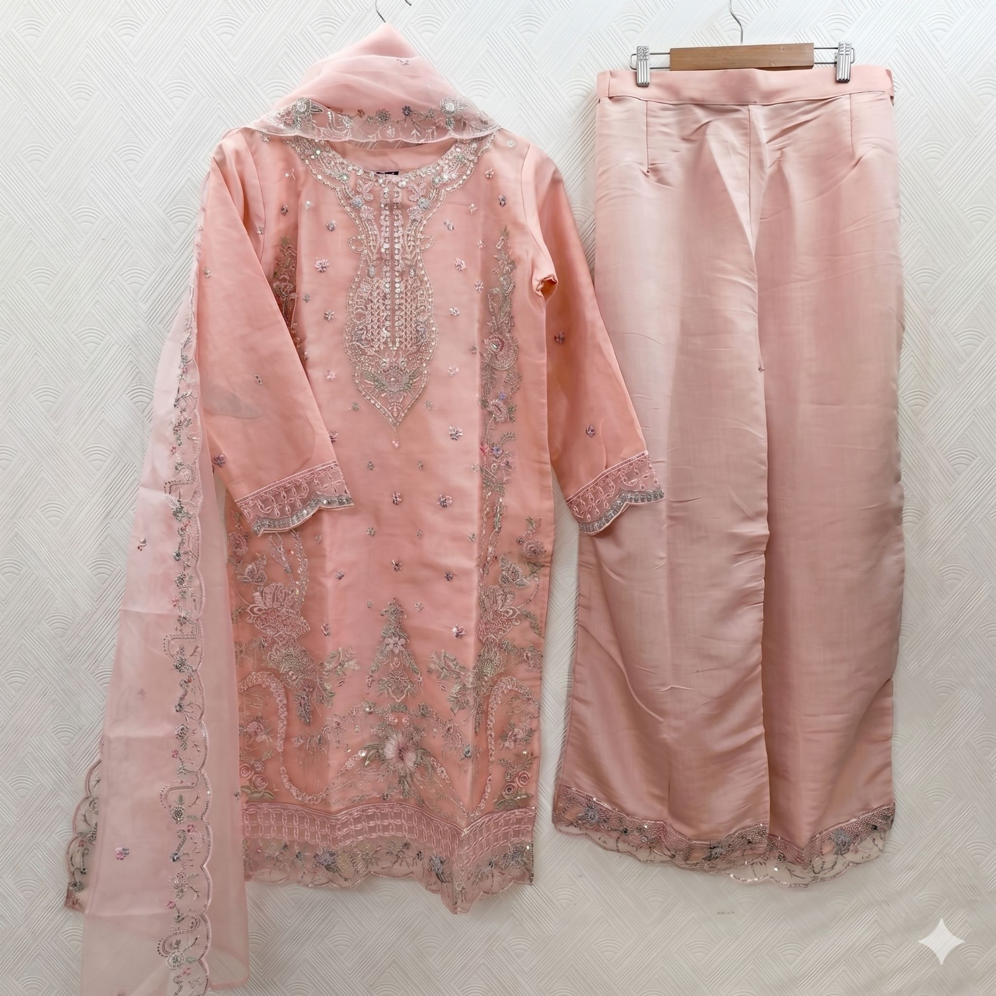 Teeya Creation Womens New Trendy Silk With Heavy Embroiedery With Sequence Work Pink Kurta Set