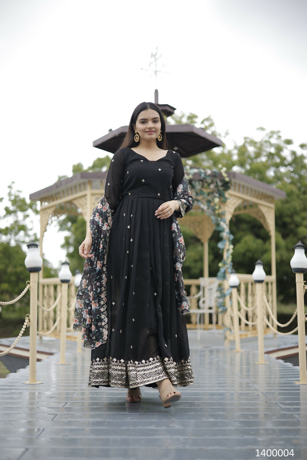 Aayaa Designer Embroidery Zari Sequins-Work Faux Blooming Georgette Suit - Black