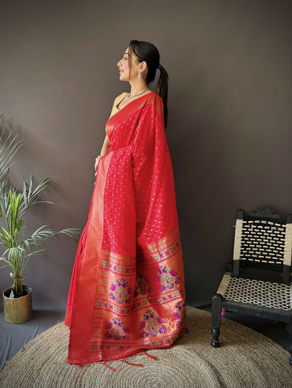 Joban Fashion Red Jacquard Butti Soft Lichi Silk Paithani Saree