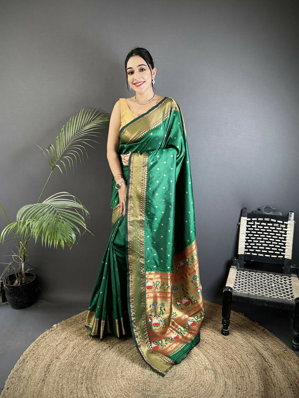 Joban Fashion Green Butti Woven Soft Lichi Silk Paithani Saree