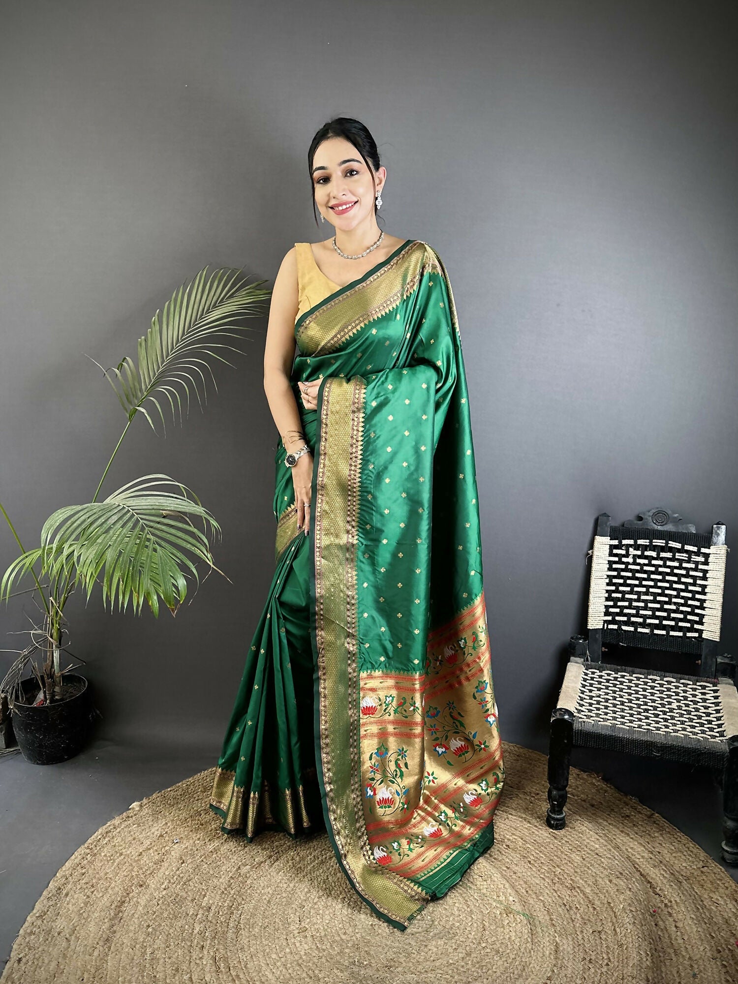 Joban Fashion Green Butti Woven Soft Lichi Silk Paithani Saree
