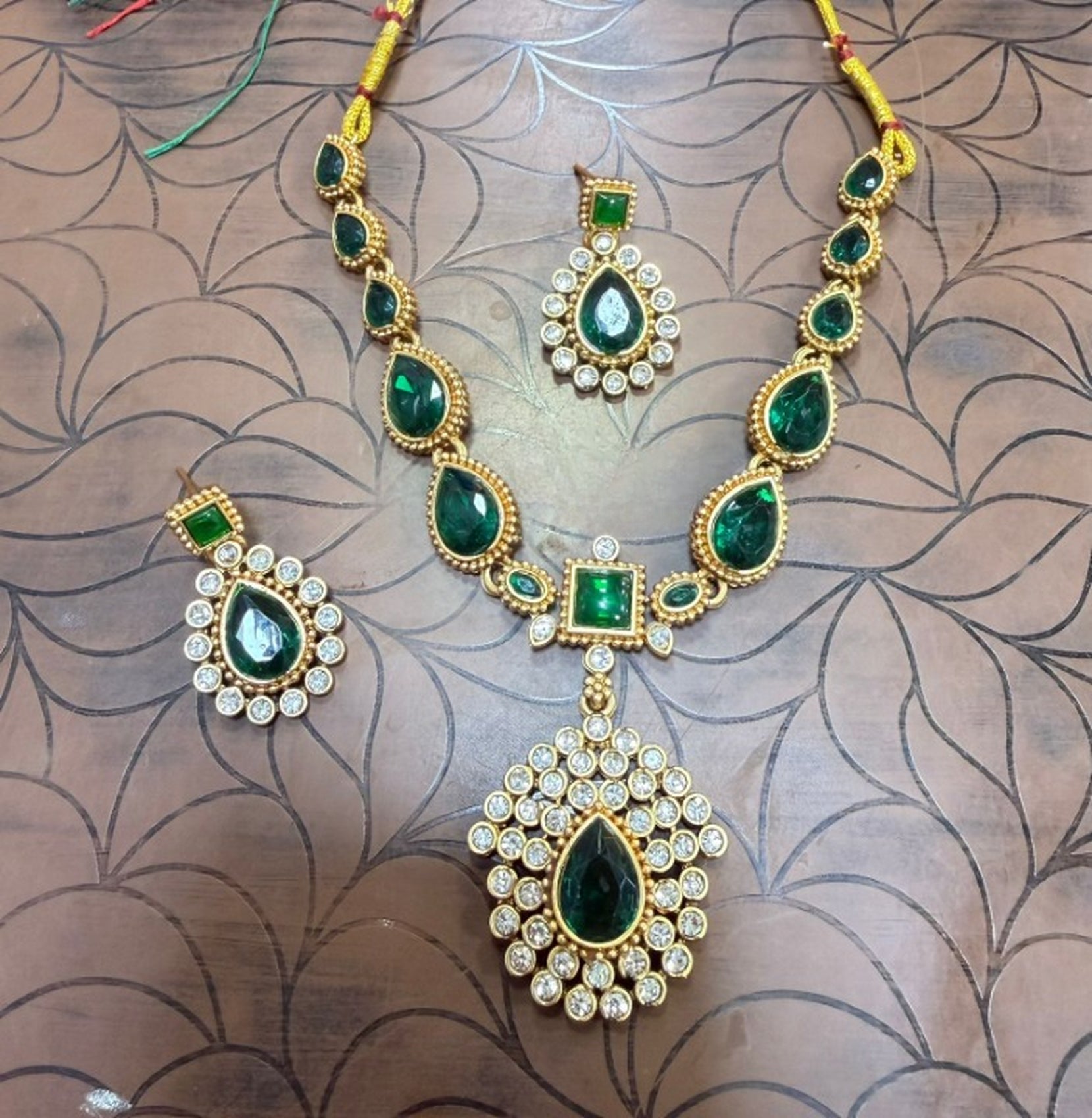 Jewel City Elegant Emerald Green & Gold-Plated Handcrafted Indian Bridal Jewelry Set - Necklace & Earrings