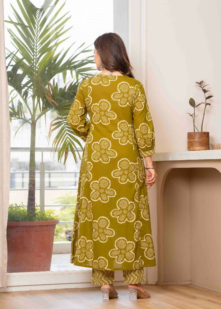 Jaimini Women Cotton Printed V-Neck 3/4 Sleeves Calf Length Flared Kurta Pant And Dupatta Set