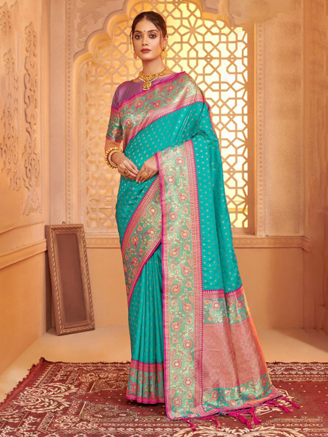 Anaita Sea Green Silk Saree With Blouse Piece