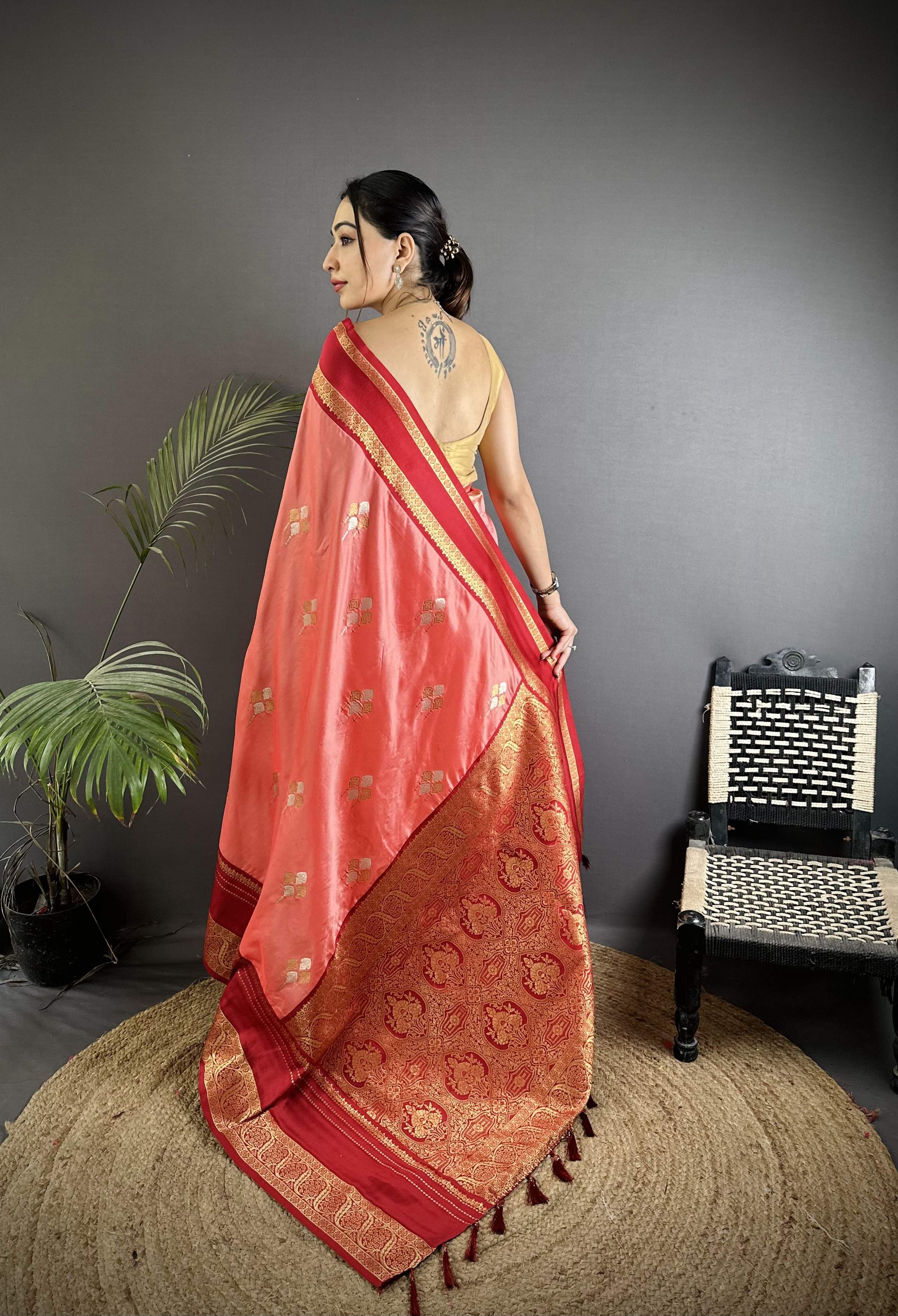 Sonakshi Women'S Gajri Premium Soft Silk Zari Woven Traditional Saree With Blouse