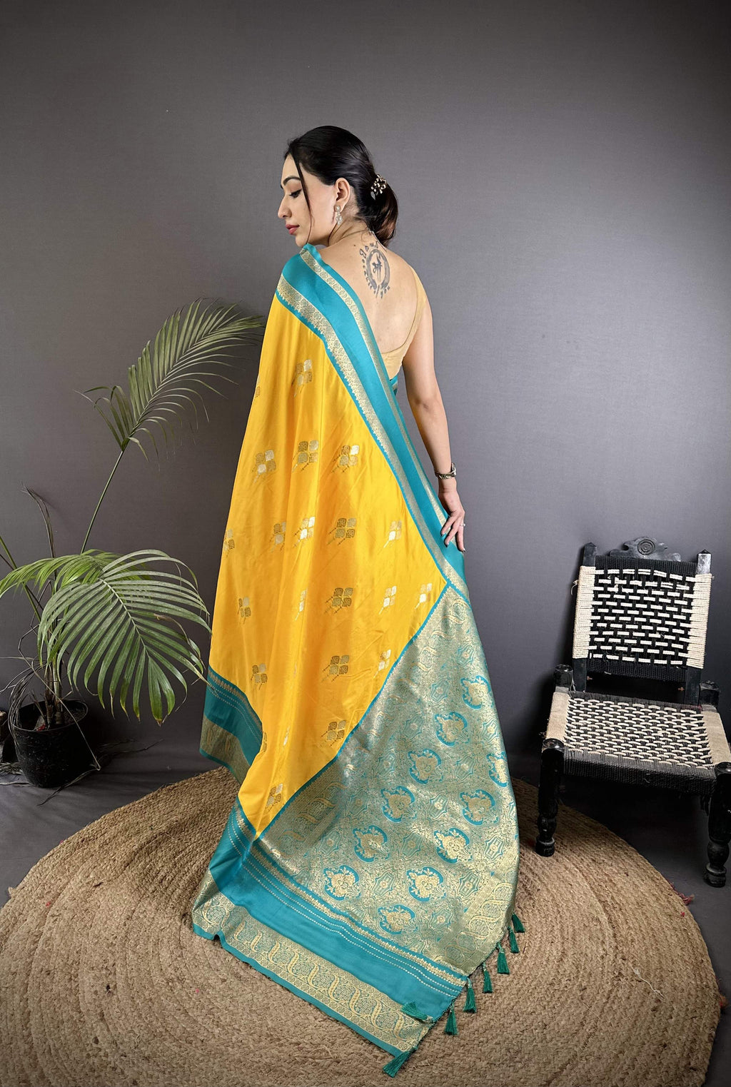 Sonakshi Women'S Yellow Premium Soft Silk Zari Woven Traditional Saree With Blouse
