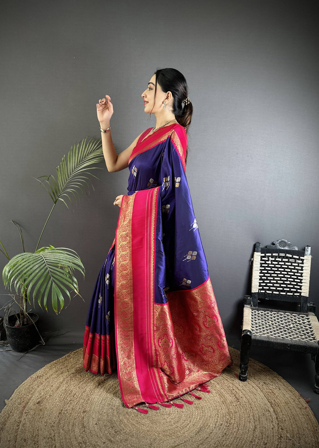 Sonakshi Women'S Blue Premium Soft Silk Zari Woven Traditional Saree With Blouse