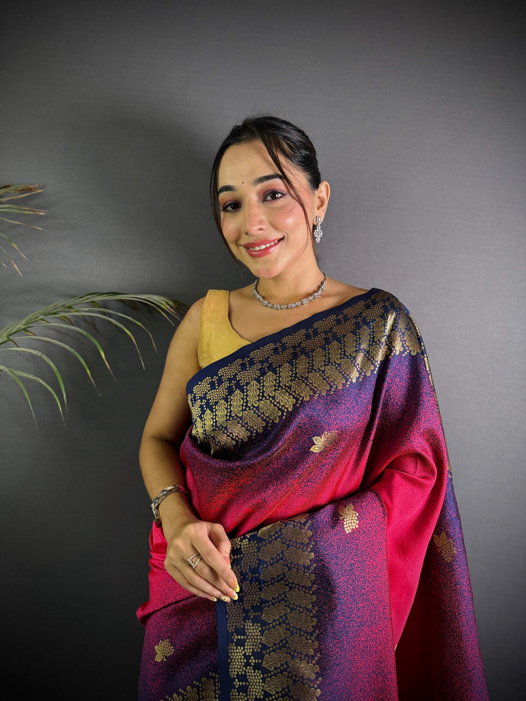 Sonakshi Women'S Pink Ikkat Silk Zari Woven Traditional Saree With Blouse