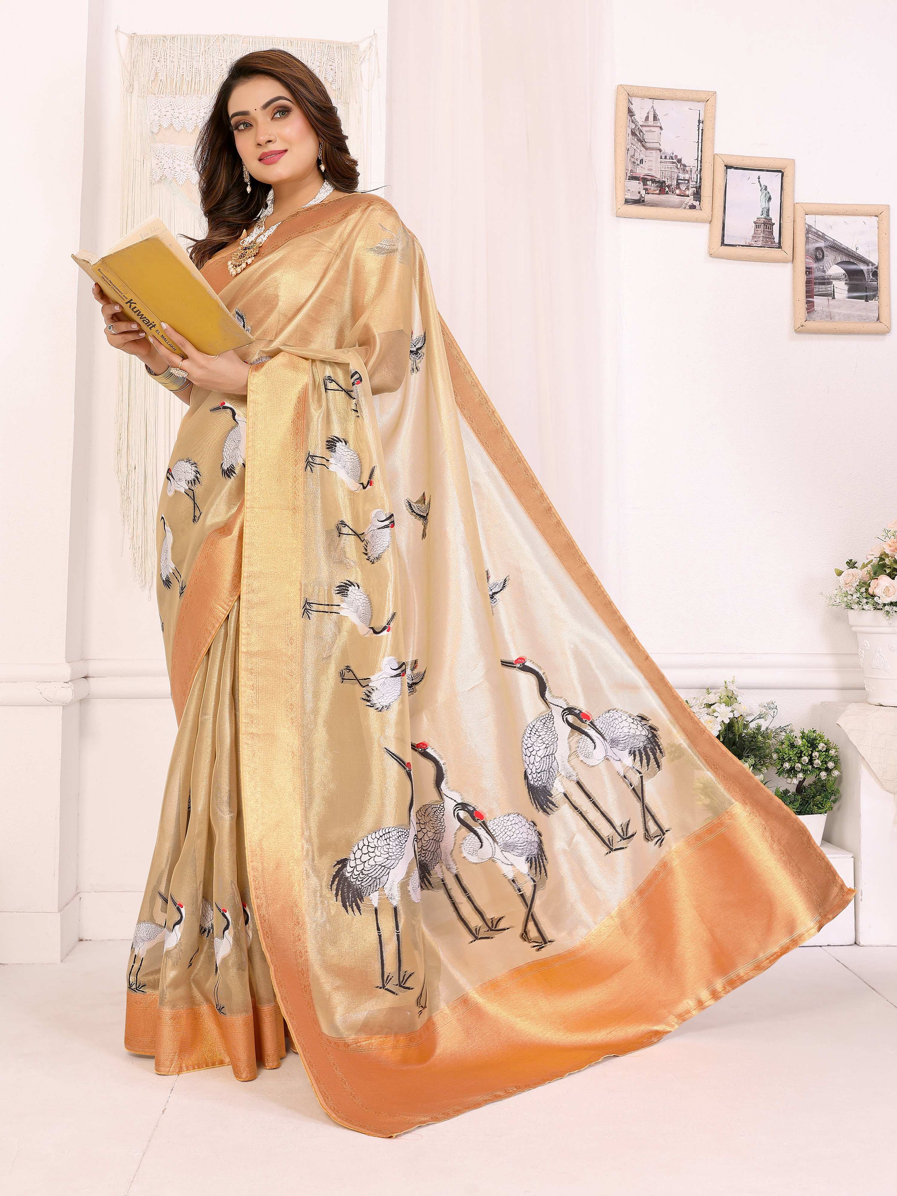 Sonakshi Women'S Chandan Premium Tissue Silk Copper-Gold Border Traditional Saree With Blouse