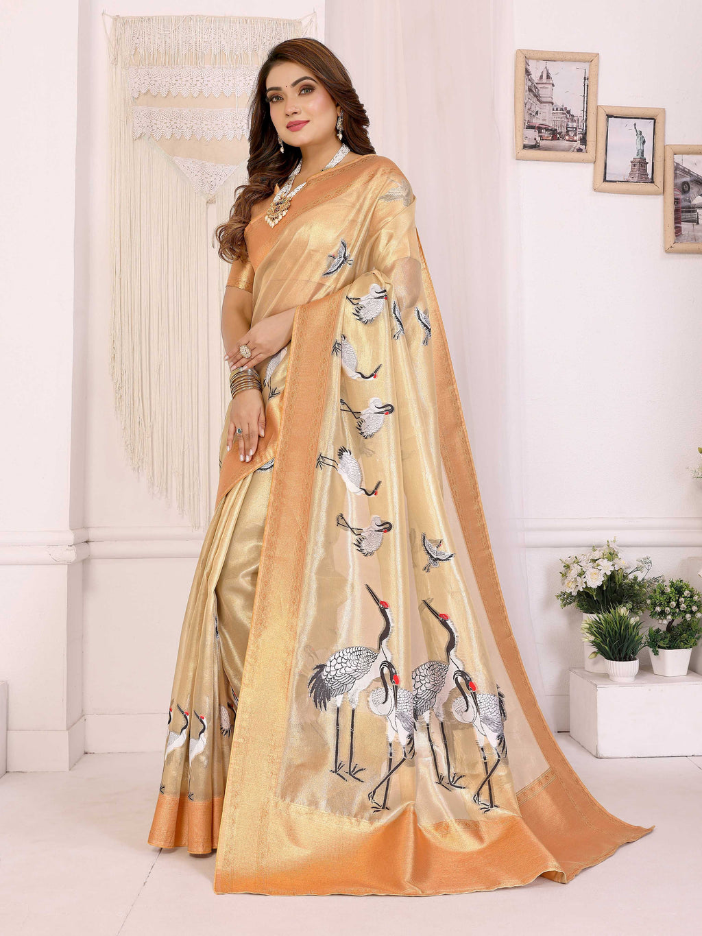 Sonakshi Women'S Chandan Premium Tissue Silk Copper-Gold Border Traditional Saree With Blouse