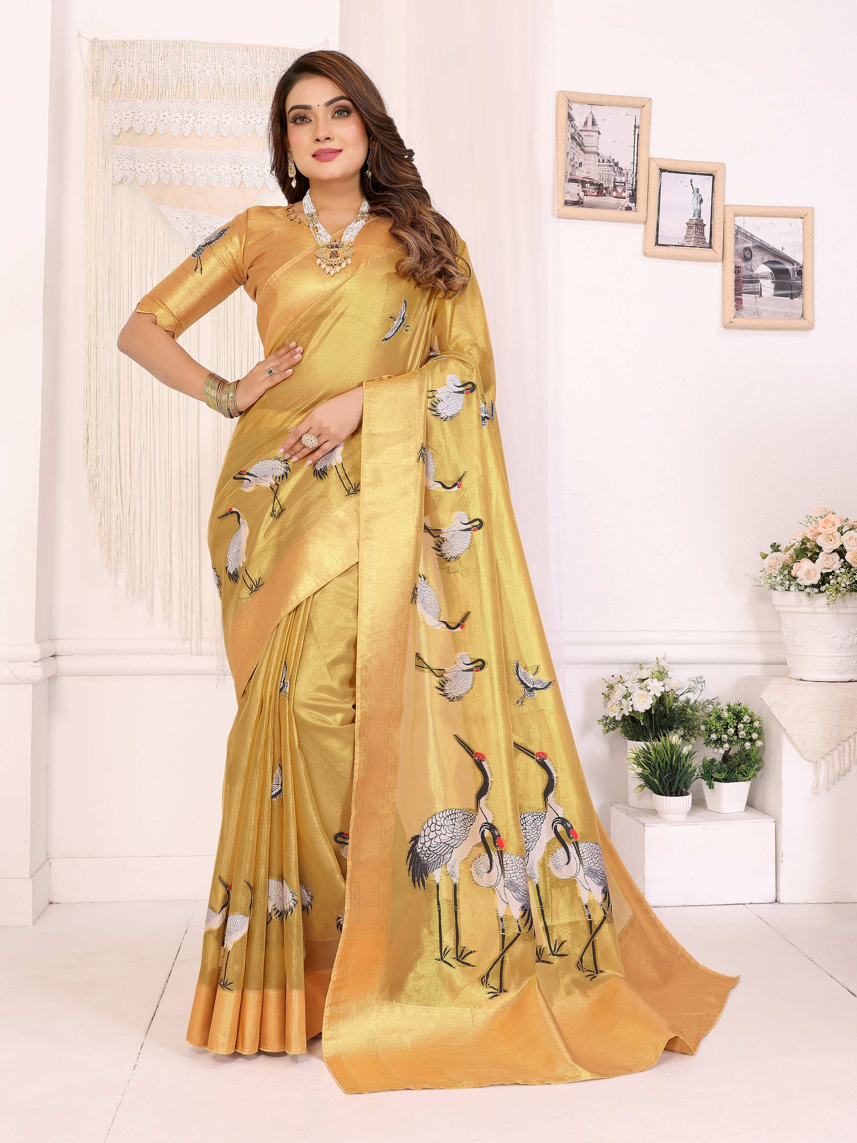 Sonakshi Women'S Gold Premium Tissue Silk Copper-Gold Border Traditional Saree With Blouse