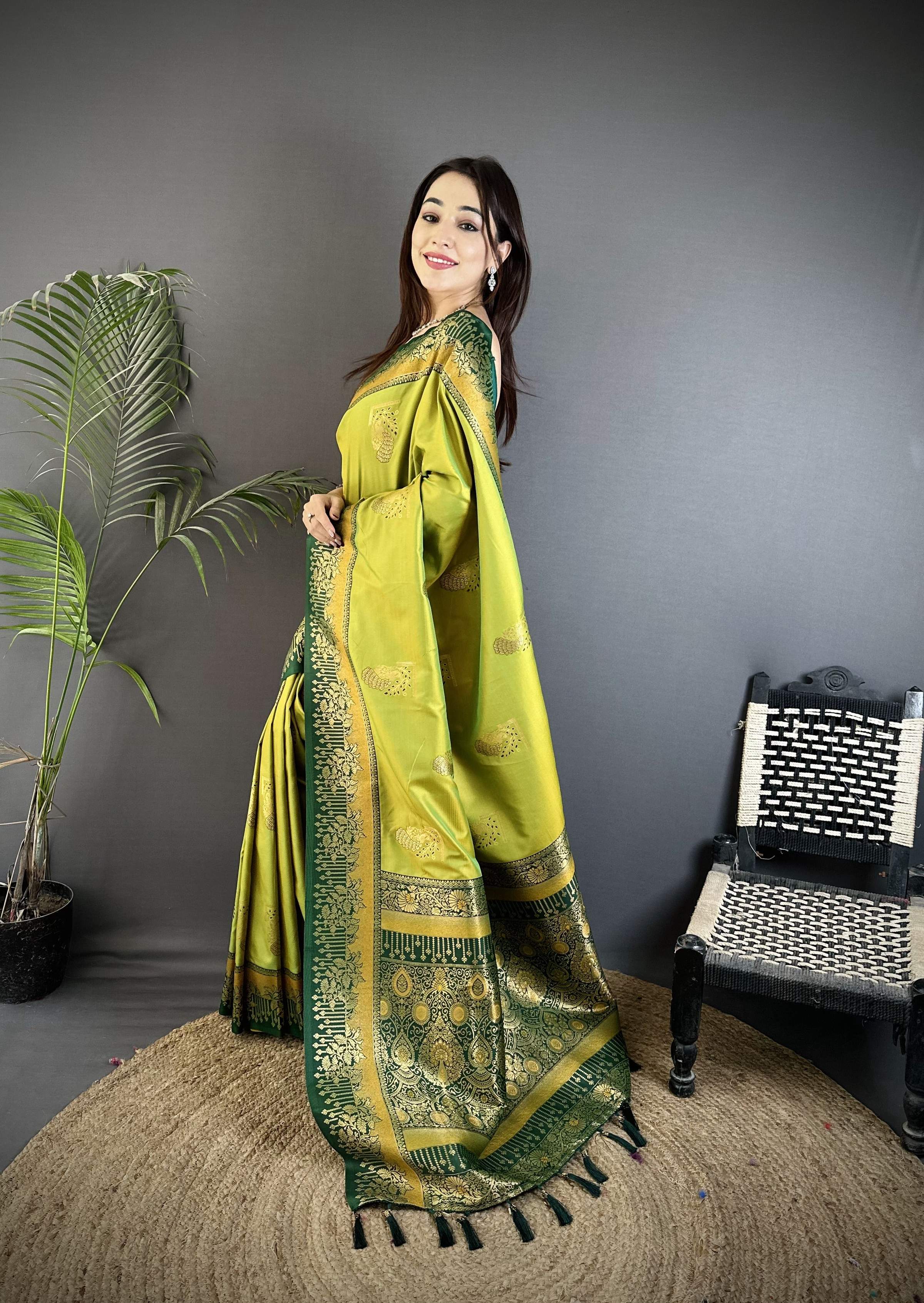 Sonakshi Women'S Mehendi Pure Soft Banarasi Silk With Contrast Weaving Border And Pallu Traditional Saree With Blouse