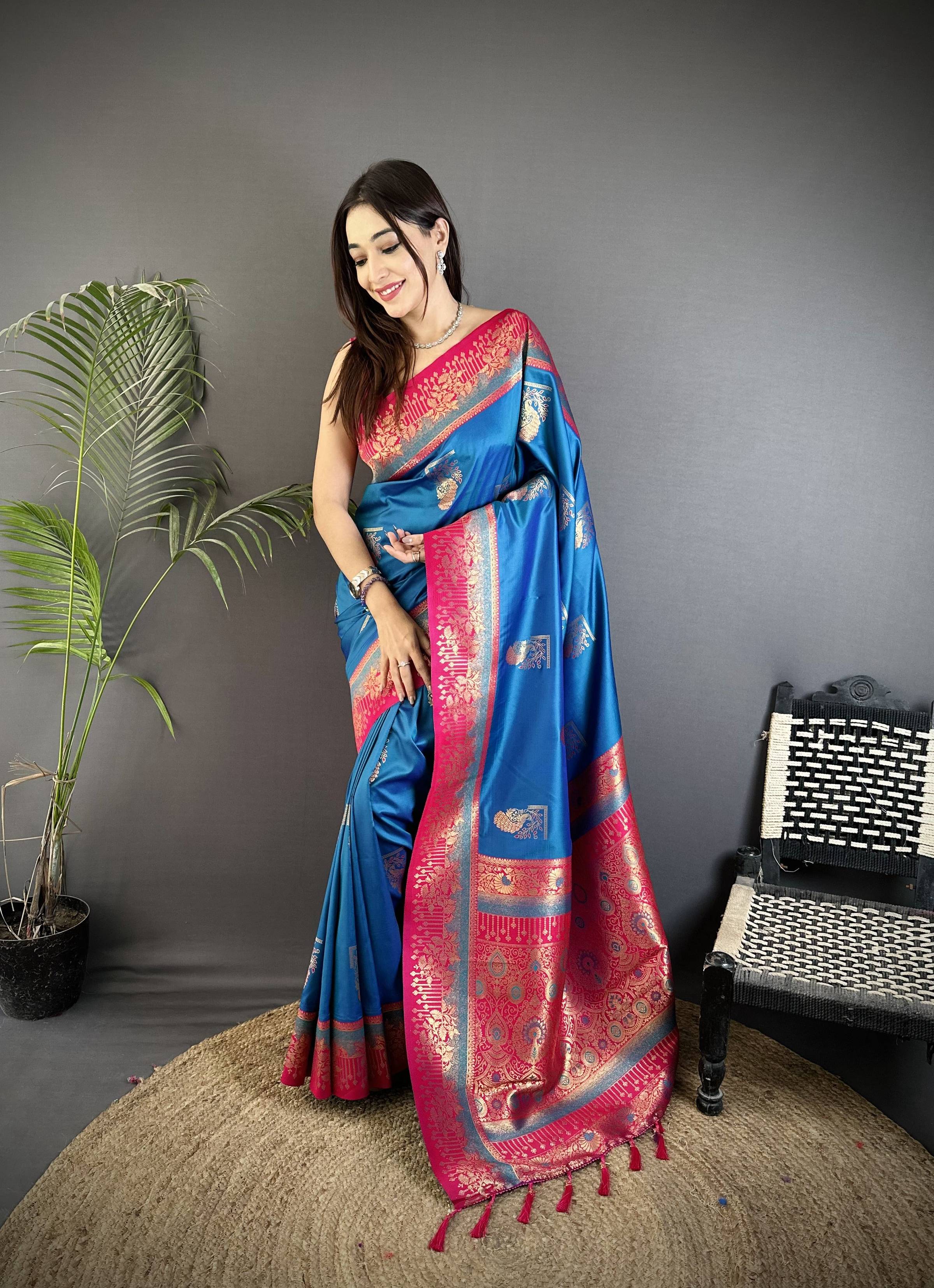 Sonakshi Women'S Morepank Pure Soft Banarasi Silk With Contrast Weaving Border And Pallu Traditional Saree With Blouse