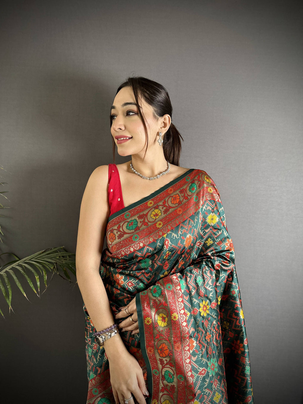 Sonakshi Women's Black Banarsi Silk Tassel Weaving Traditional Saree with Blouse