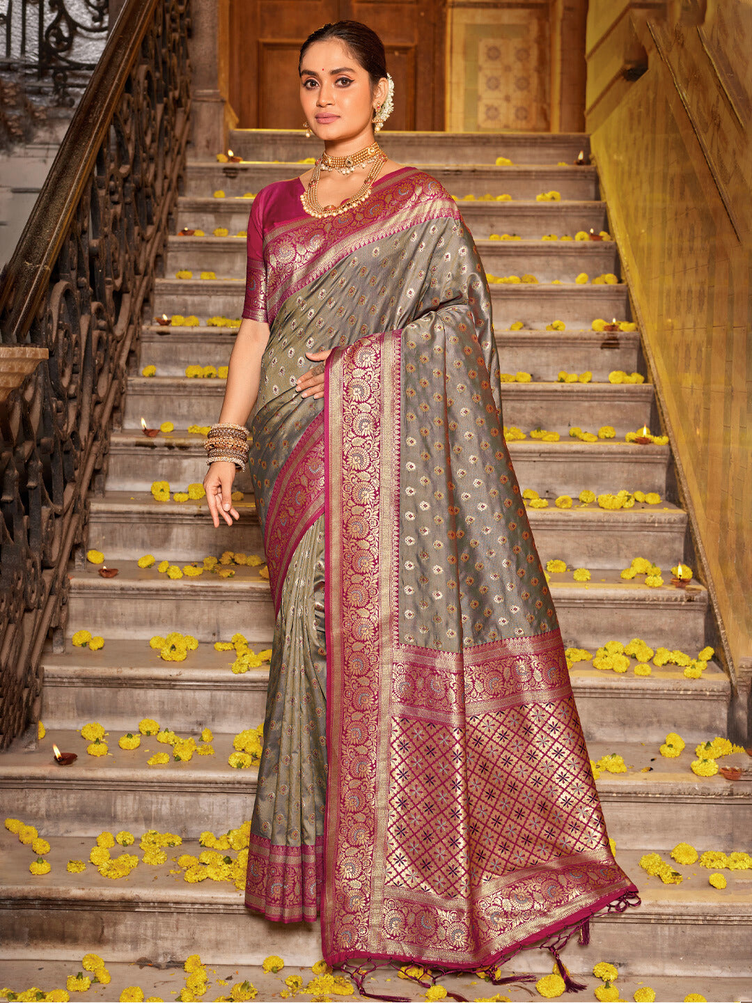 Anaita Sea Green Banarasi Saree With Blouse Piece