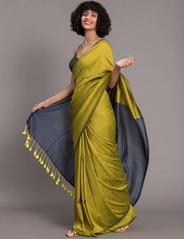 Suta Green Blue Colourblocked Cotton Blend Saree