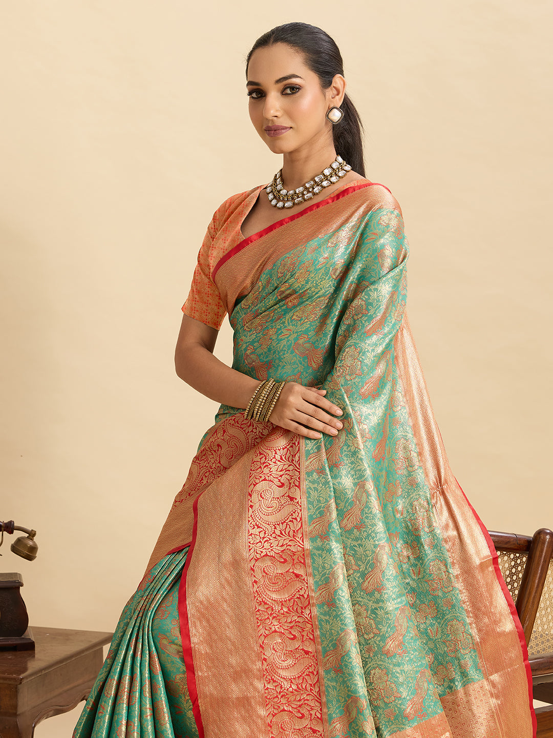 Vedant Vastram Soft Litchi Silk Kanjeevaram Silk Jacquard Saree - Green