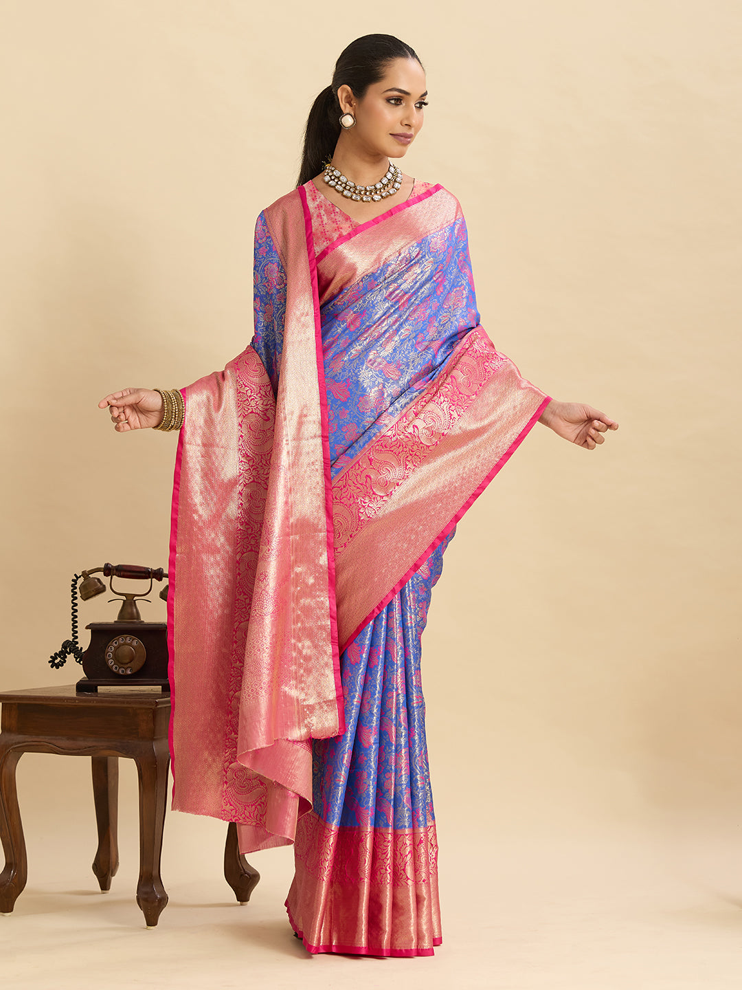 Vedant Vastram Soft Litchi Silk Kanjeevaram Silk Jacquard Saree - Lavender