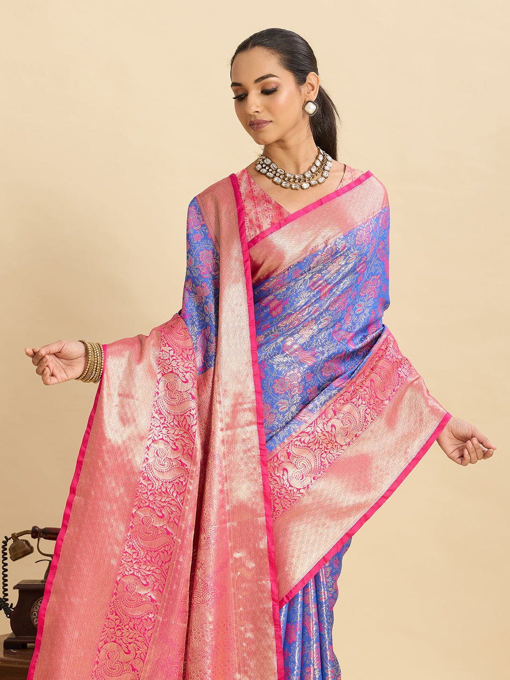Vedant Vastram Soft Litchi Silk Kanjeevaram Silk Jacquard Saree - Lavender