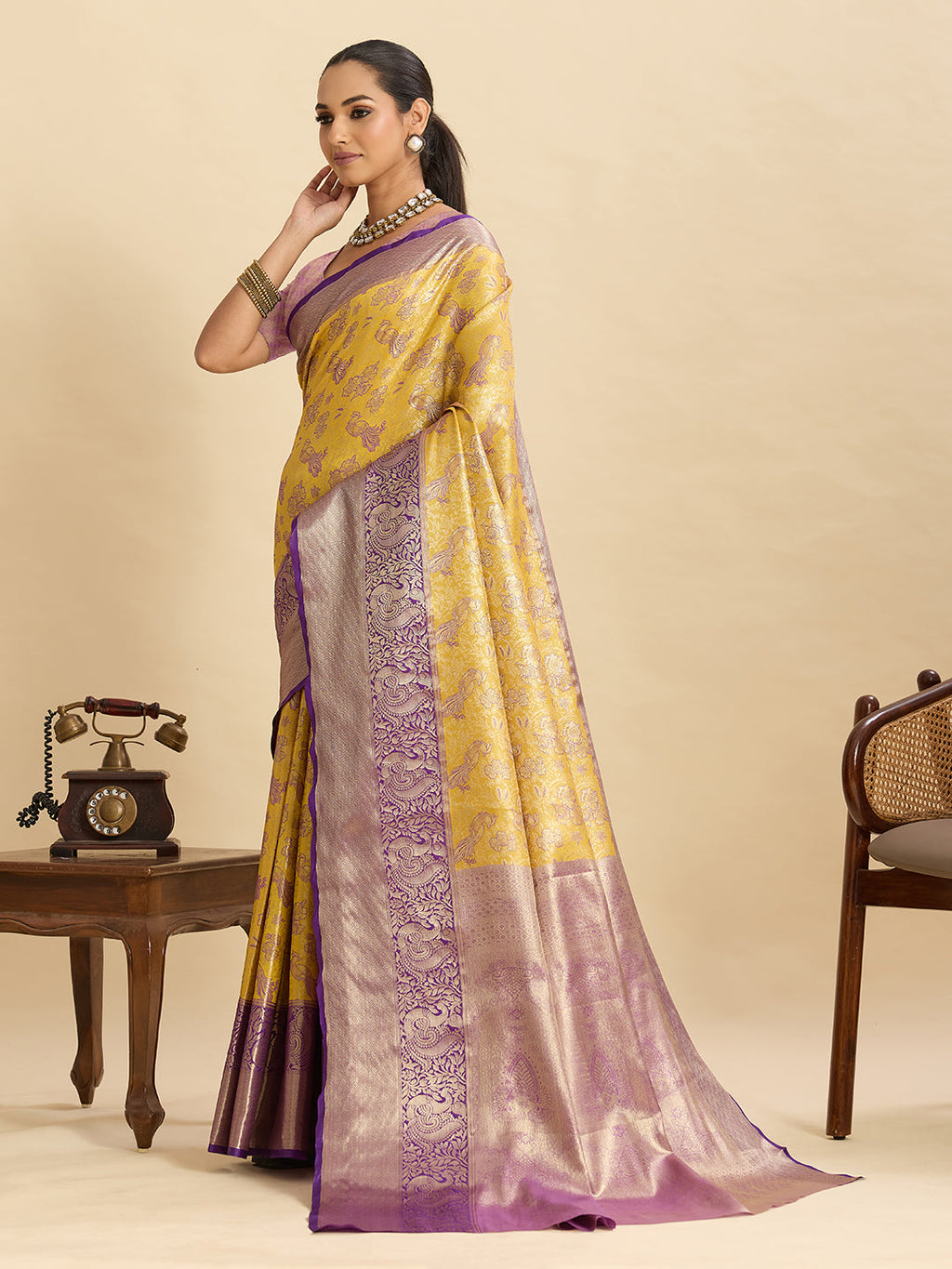 Vedant Vastram Soft Litchi Silk Kanjeevaram Silk Jacquard Saree - Yellow