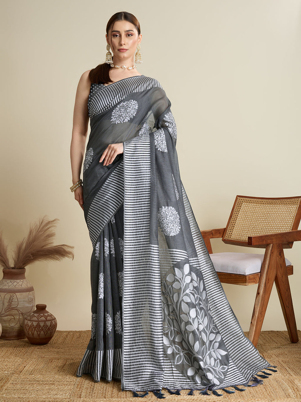 Vedant Vastram Art Silk Fancy Jacquard Saree - Grey