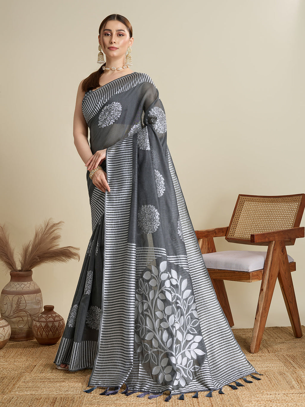 Vedant Vastram Art Silk Fancy Jacquard Saree - Grey