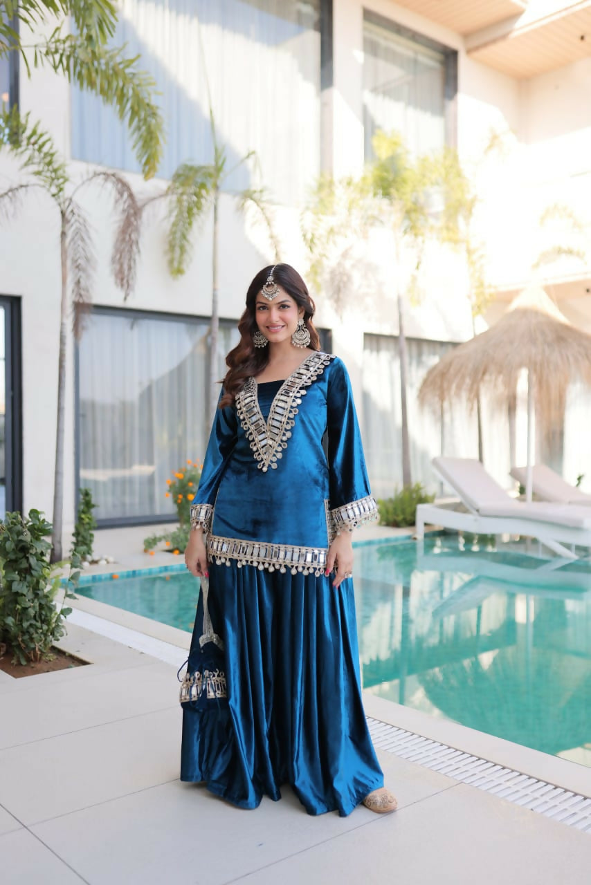 Joban Fashion Rama Kurta Set Velvet Embroidery Sequence Work
