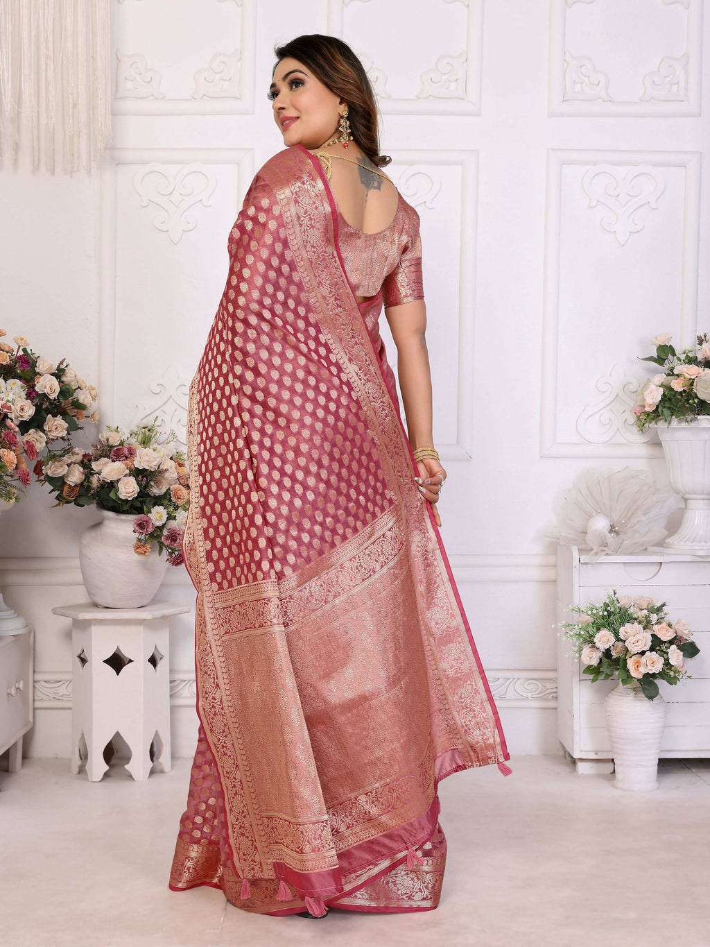 Aastha Fashion Light Pink Organza Silk Weaving Saree