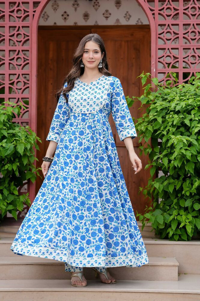 Jaimini Women Cotton Printed Round Neck Calf Length Flared Kurta Pant And Dupatta Set