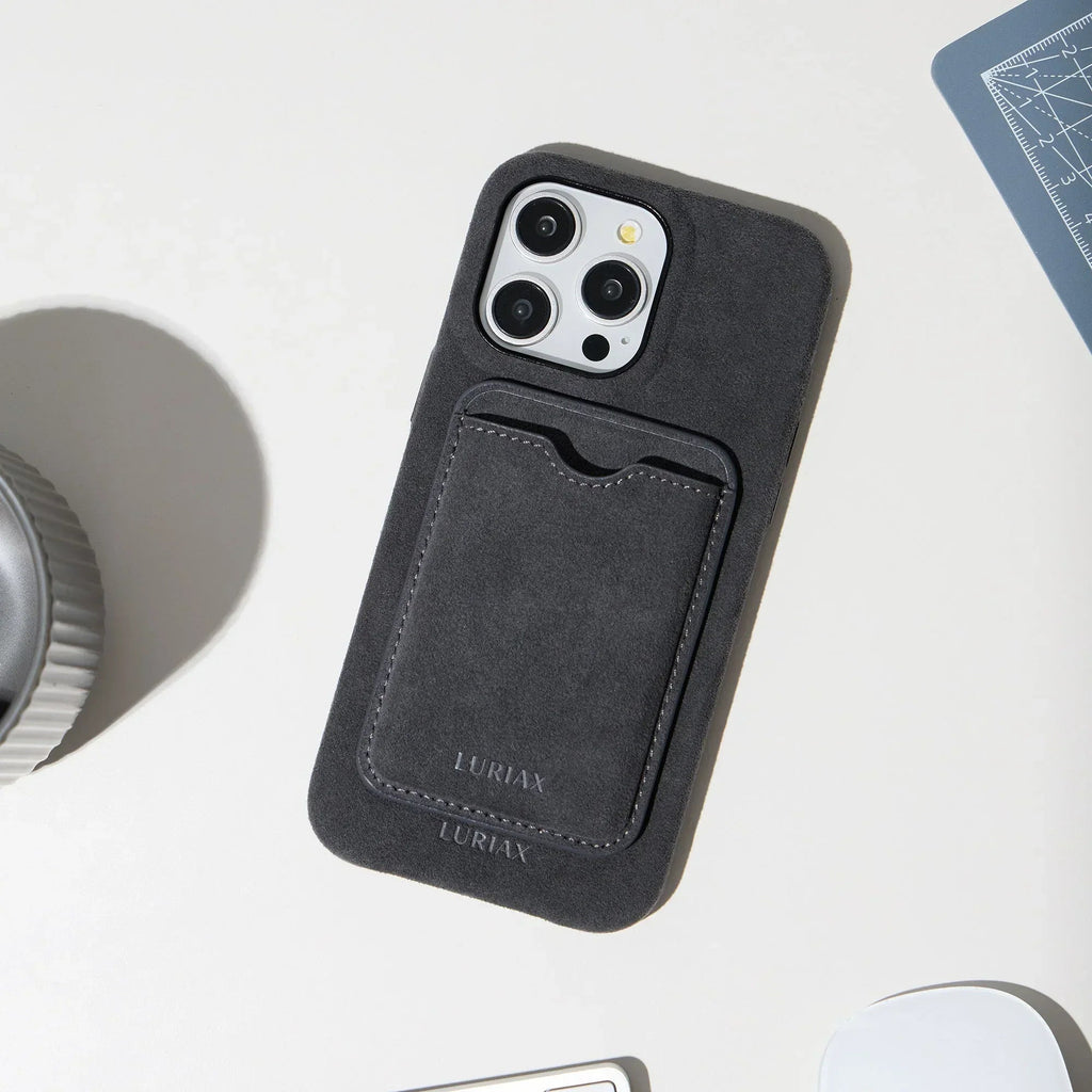 Signature iPhone 16 Case