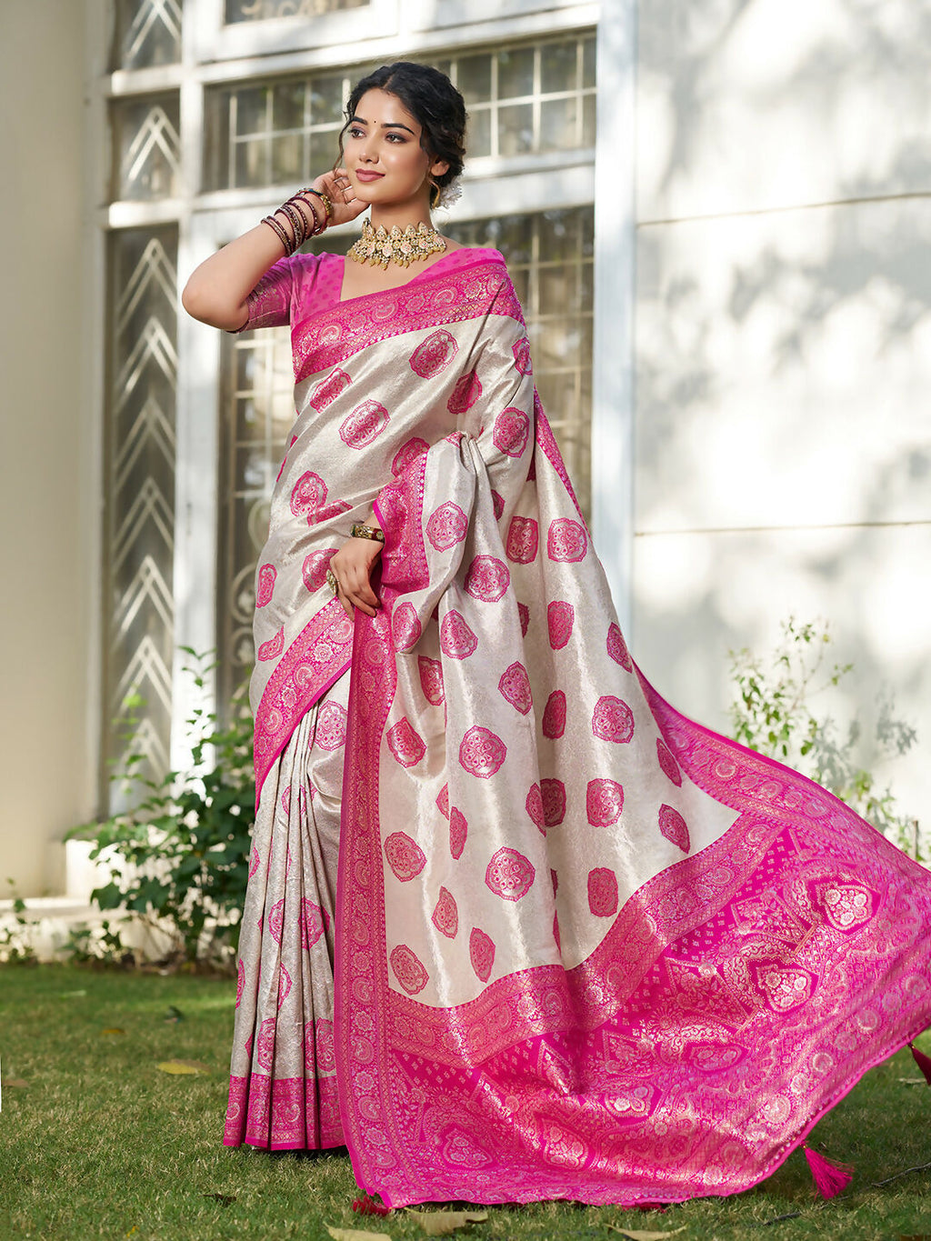 Shree Shyam Fashion Cream With Pink Silk Blend Saree