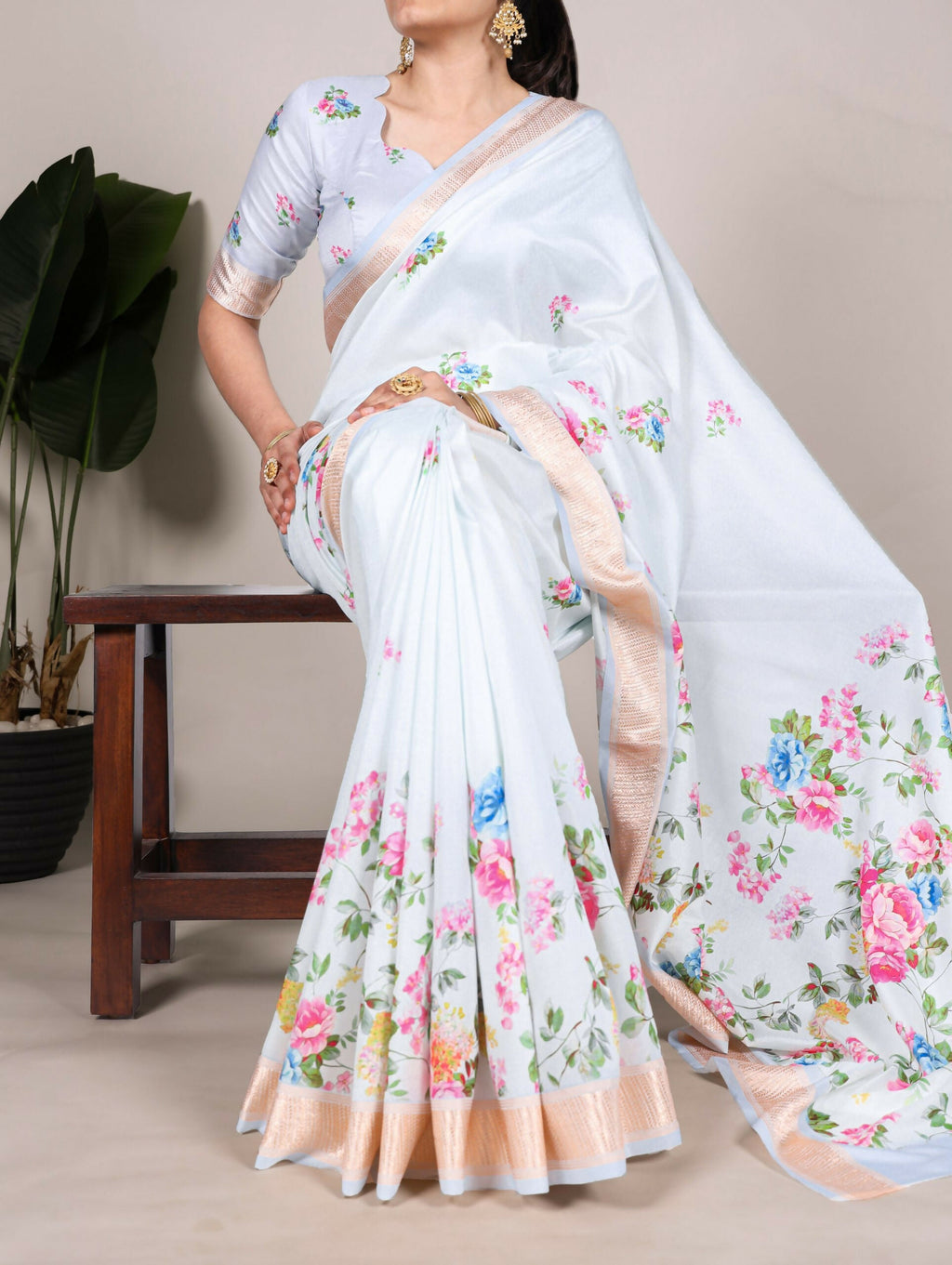Vastranavya White Tussar Silk Printed with Viscose Border Saree with Unstitched Blouse