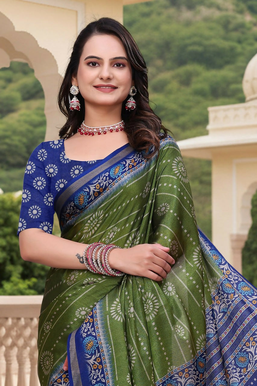 Prime Volt Women's Green & Blue Printed Mal Cotton Saree with Designer Blouse Piece