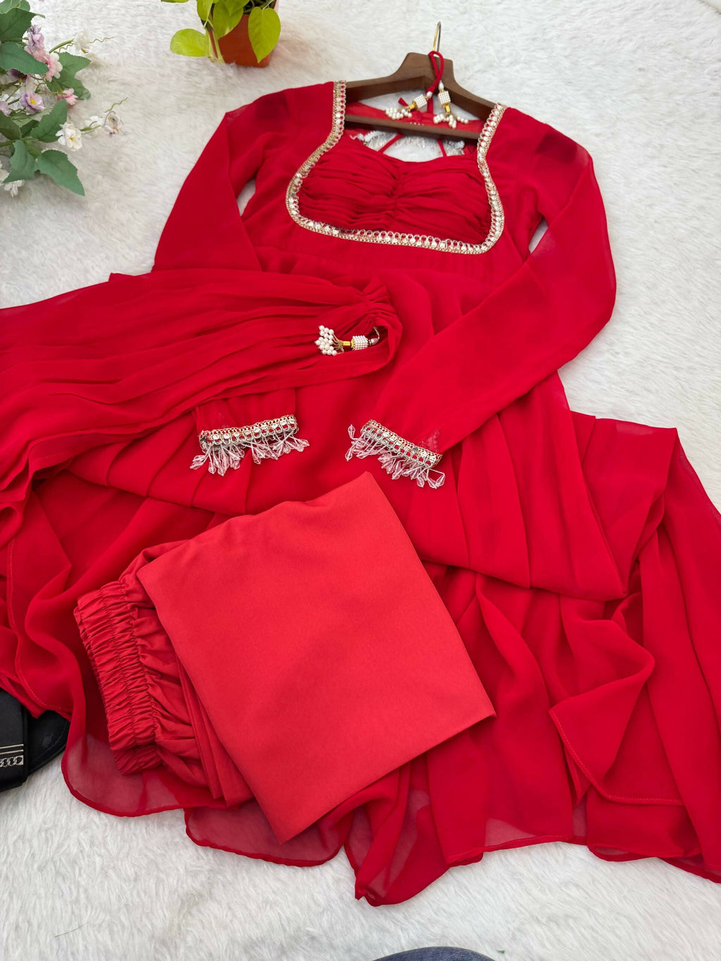Teeya Creation Womens New Fancy Fox Georgette Heavy Quality Fabric With Handwork Red Gown Set