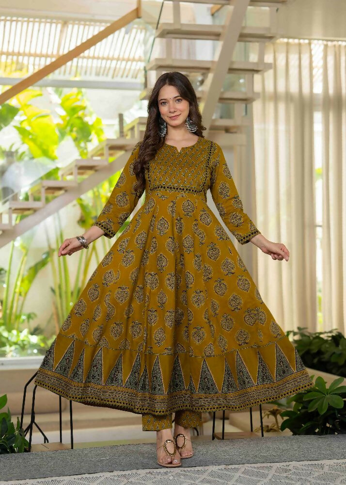 Jaimini Women Cotton Printed Round Neck 3/4 Sleeves Calf Length Flared Kurta Pant And Dupatta Set