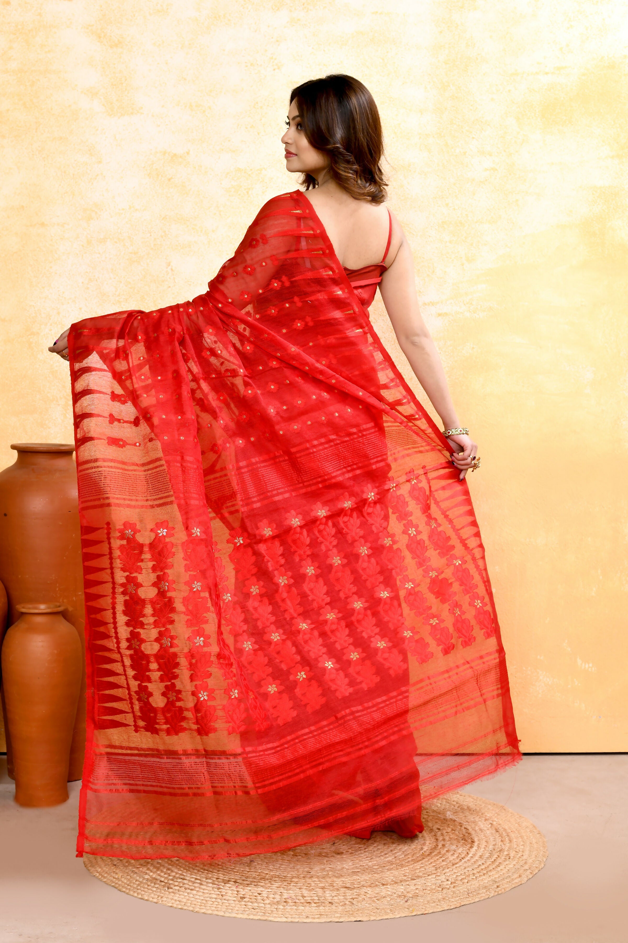 Piyari Fashion Women's Red Embellished Cotton Blend Jamdani Saree