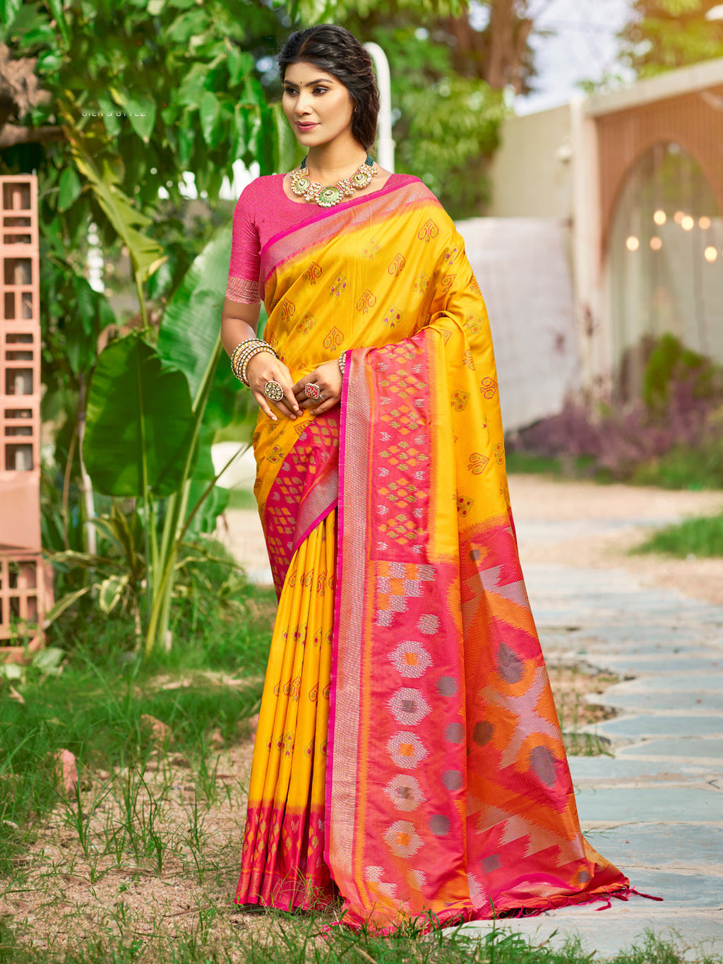 Anaita Yellow Soft Silk Saree With Floral Printed Work With Blouse