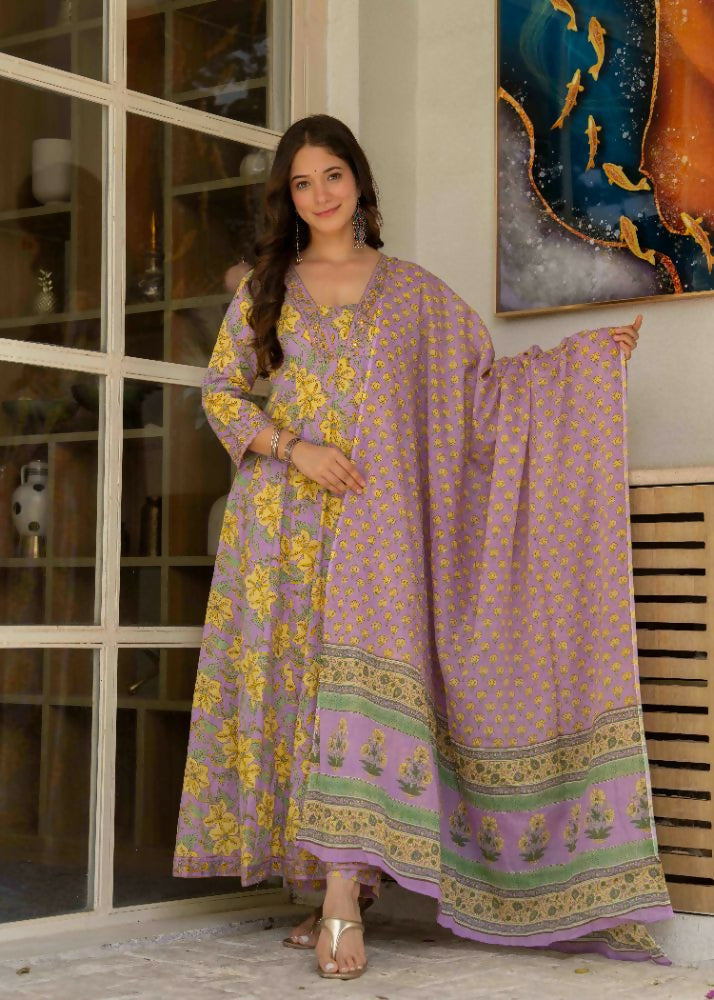 Jaimini Women Cotton Printed V-Neck 3/4 Sleeves Calf Length Flared Kurta Pant And Dupatta Set