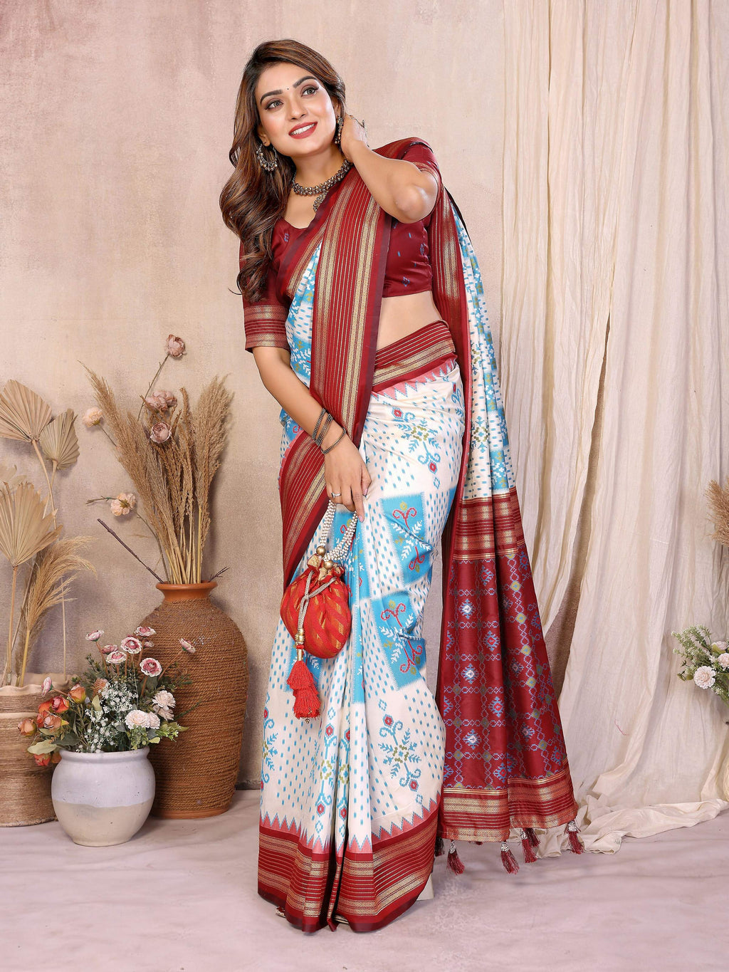 Aastha Fashion White Soft Silk Weaving Saree
