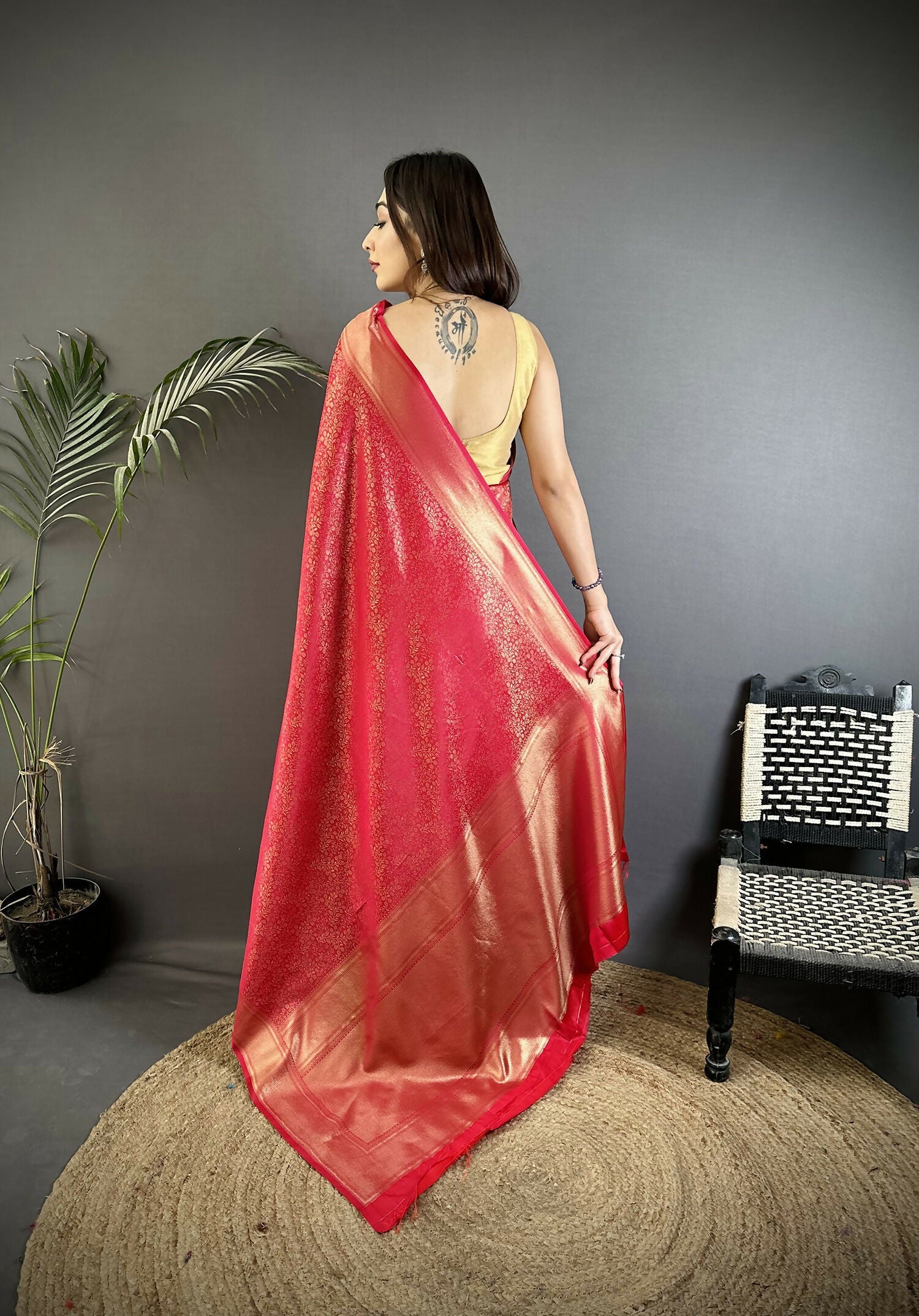 Joban Fashion Red Floral Motifs & Ethnic Design Soft Satin Silk Kanchipuram Saree