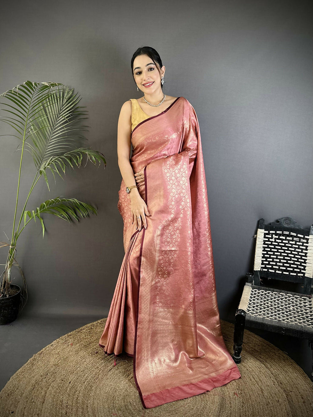 Joban Fashion Dusty Pink  Floral & Paisley Motifs Soft Satin Silk Banarasi Saree