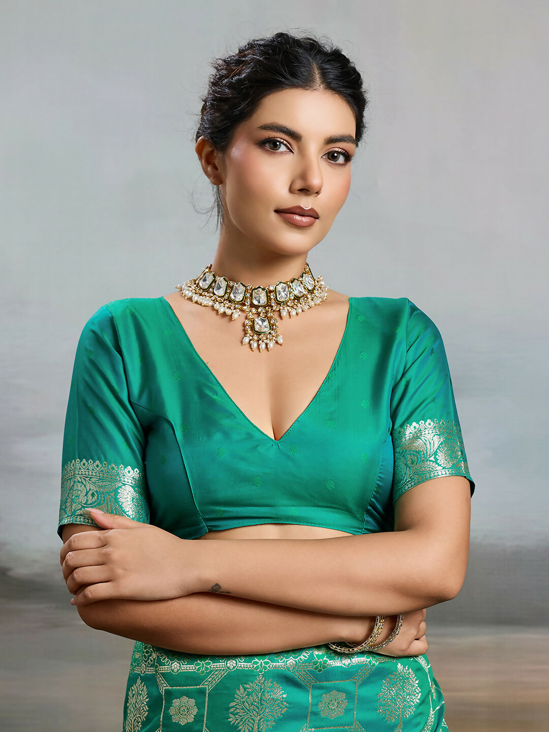 Shree Shyam Fashion Rama Green Silk Blend Saree