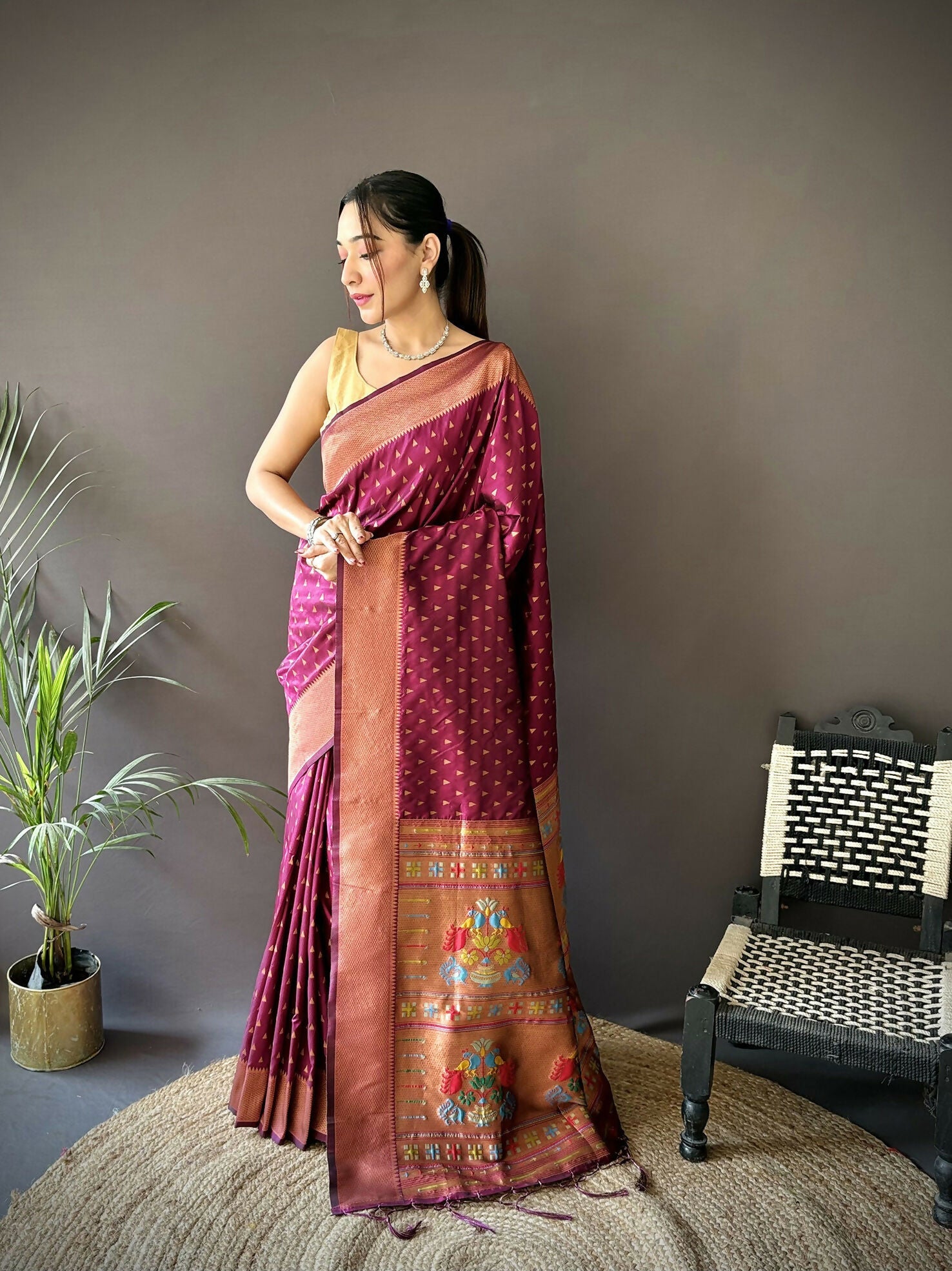 Joban Fashion Maroon Jacquard Butti Soft Lichi Silk Paithani Saree