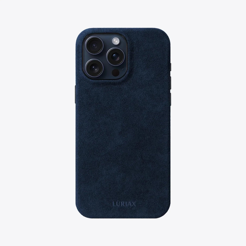Signature iPhone 15 Case