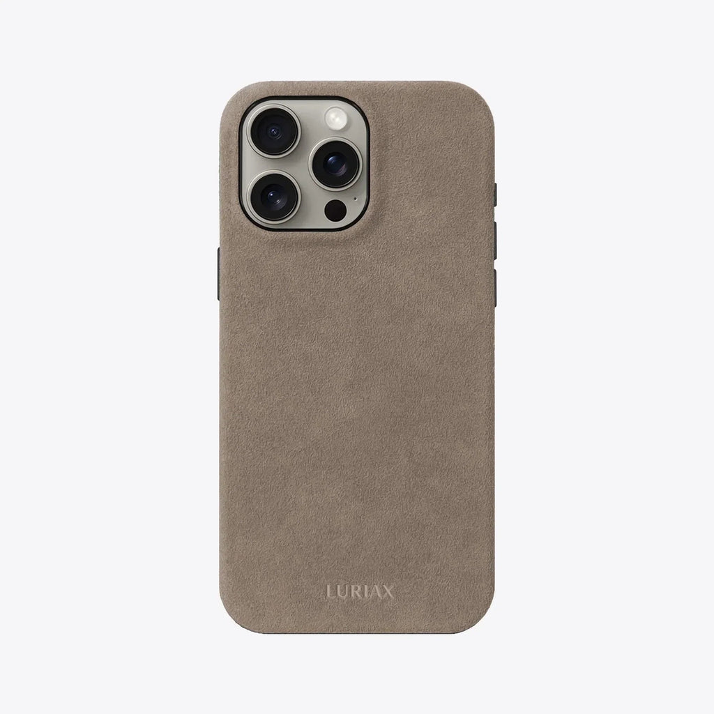 Signature iPhone 15 Case