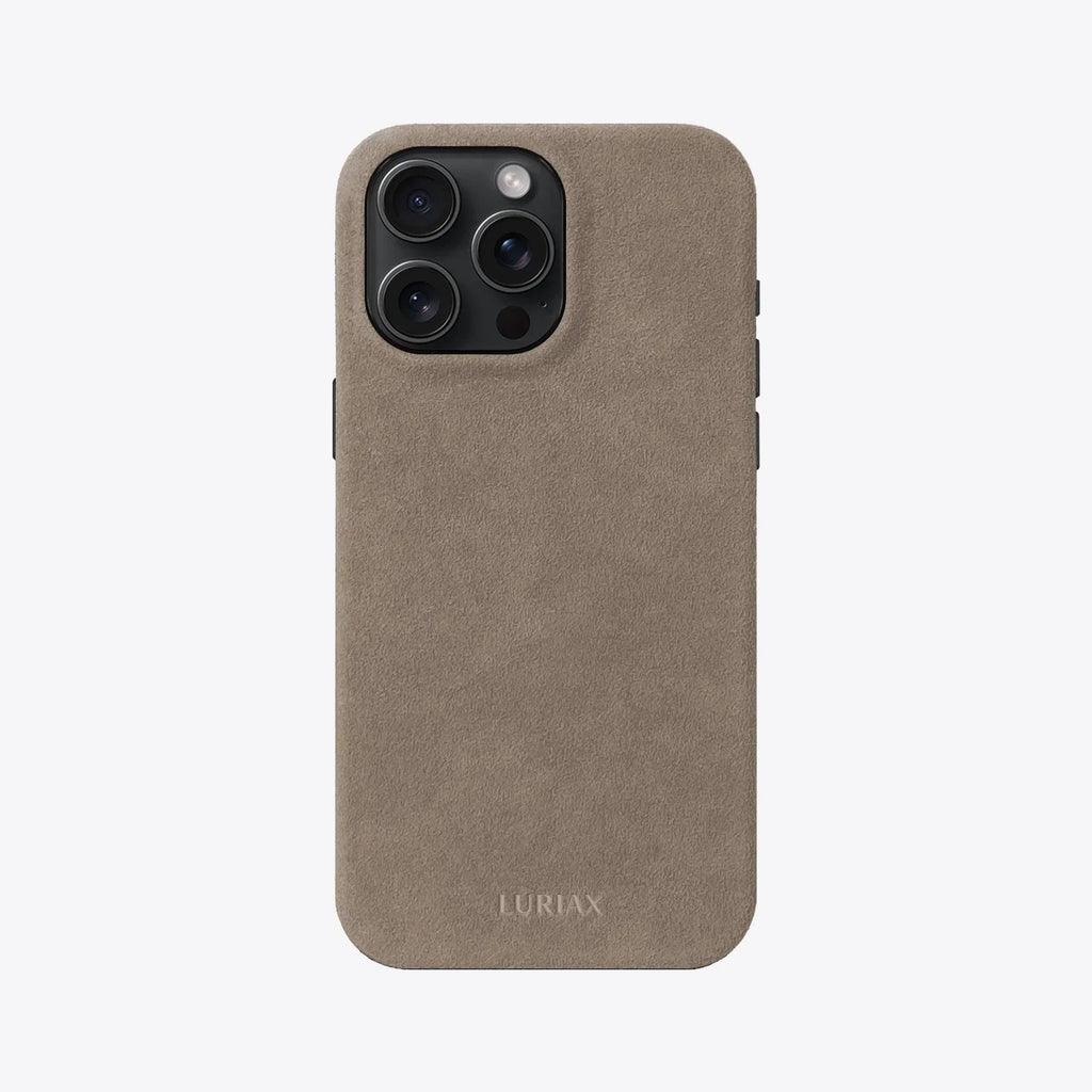 Signature iPhone 15 Case
