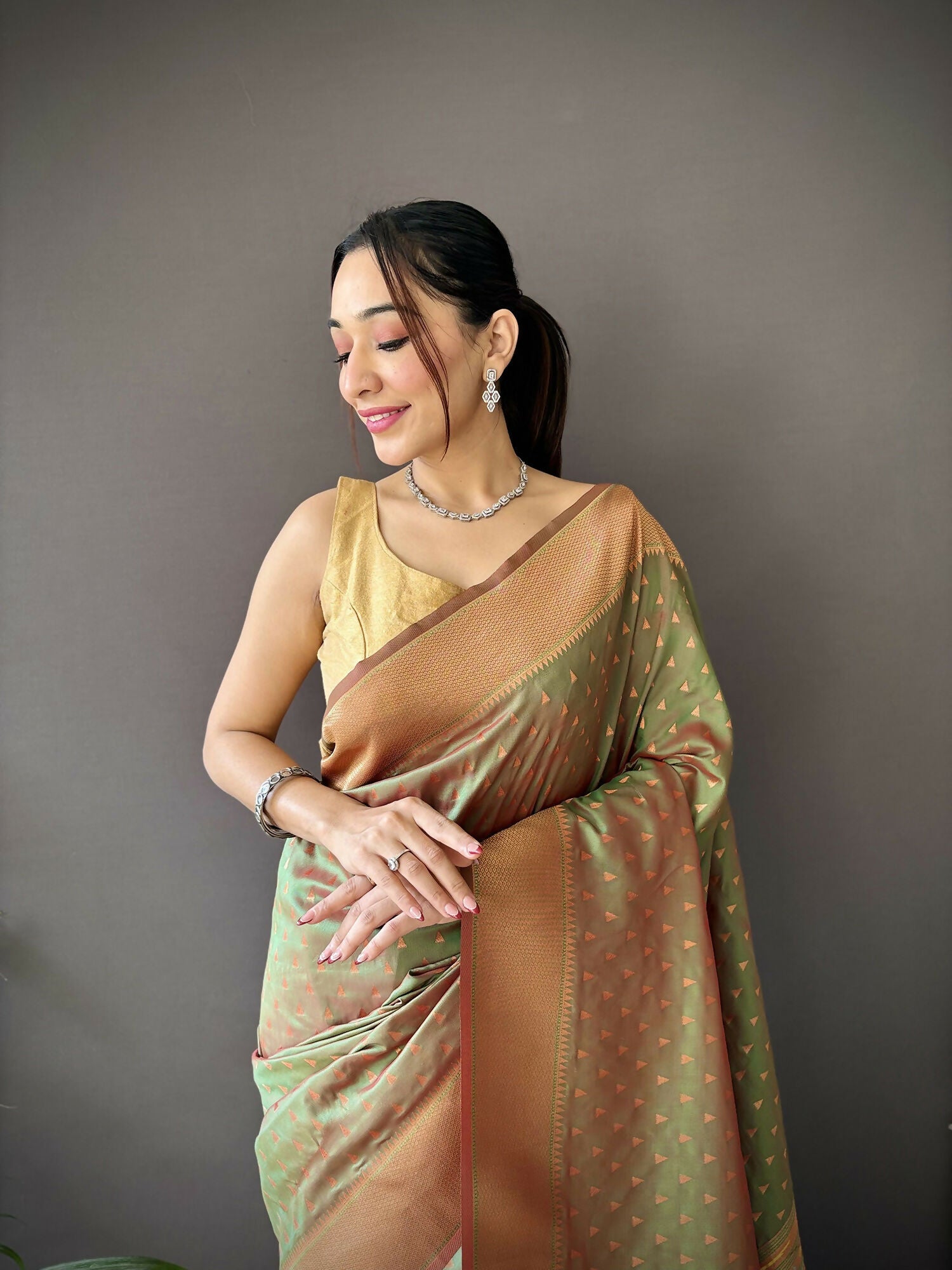 Joban Fashion Olive Green Jacquard Butti Soft Lichi Silk Paithani Saree