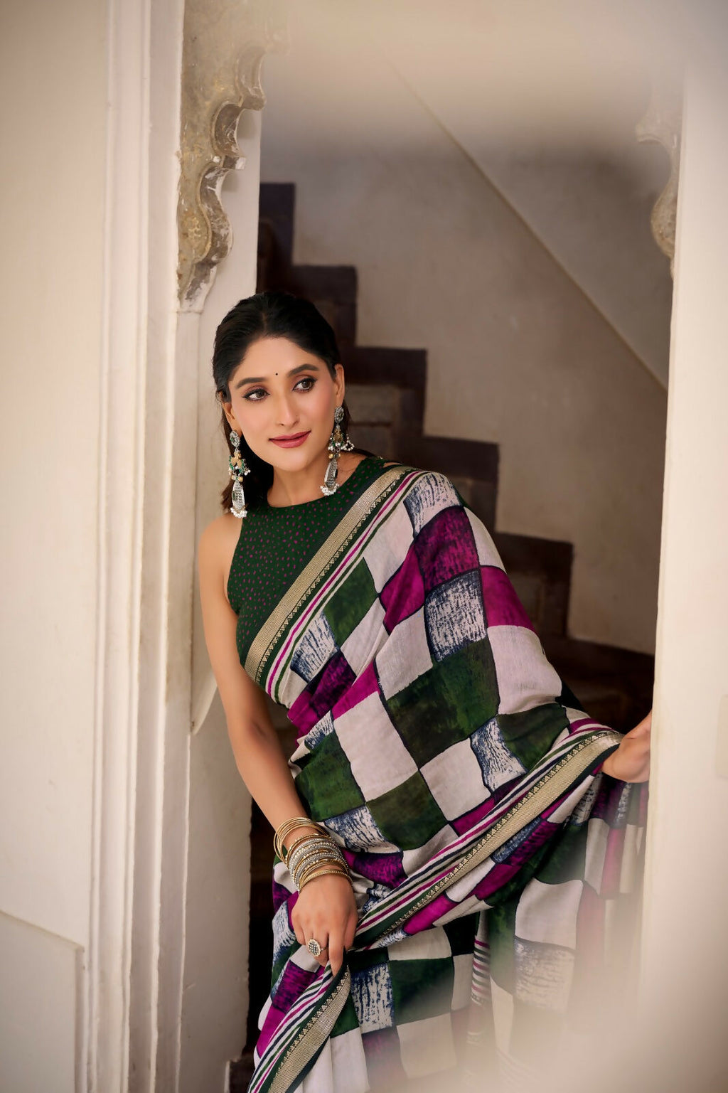Vastranavya Green Viscose Chanderi Printed with Temple Border Saree & Unstitched Blouse