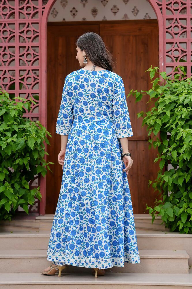 Jaimini Women Cotton Printed Round Neck Calf Length Flared Kurta Pant And Dupatta Set